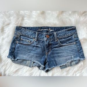 American eagle booty shorts 4 dark wash